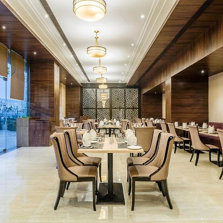 Golden Suites Gurgaon Inde Hotels Екстериор снимка