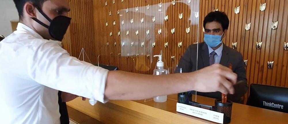 Golden Suites Gurgaon Inde Hotels Екстериор снимка