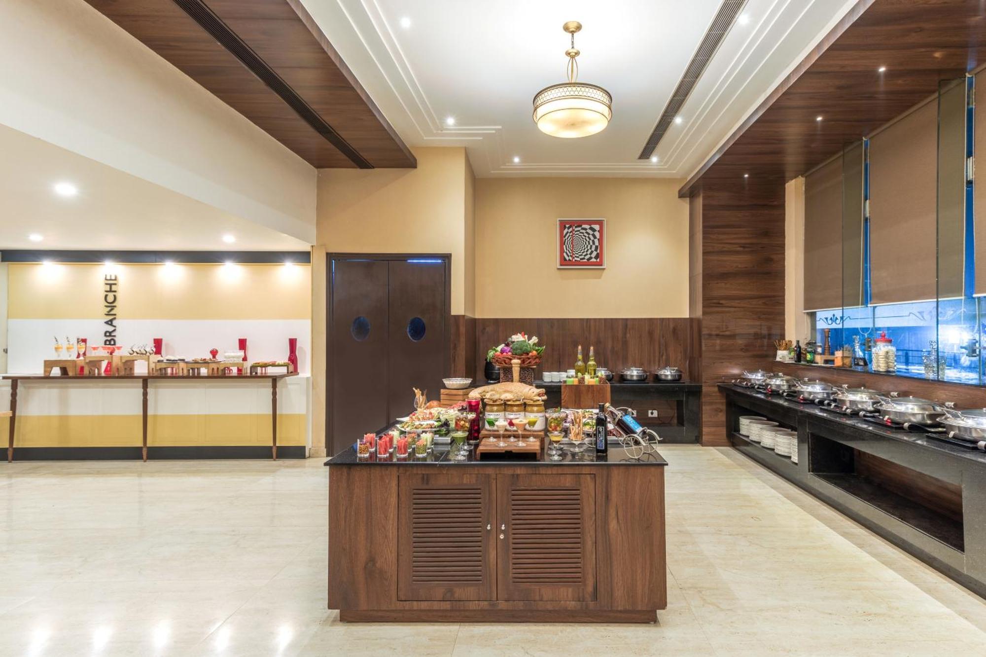 Golden Suites Gurgaon Inde Hotels Екстериор снимка