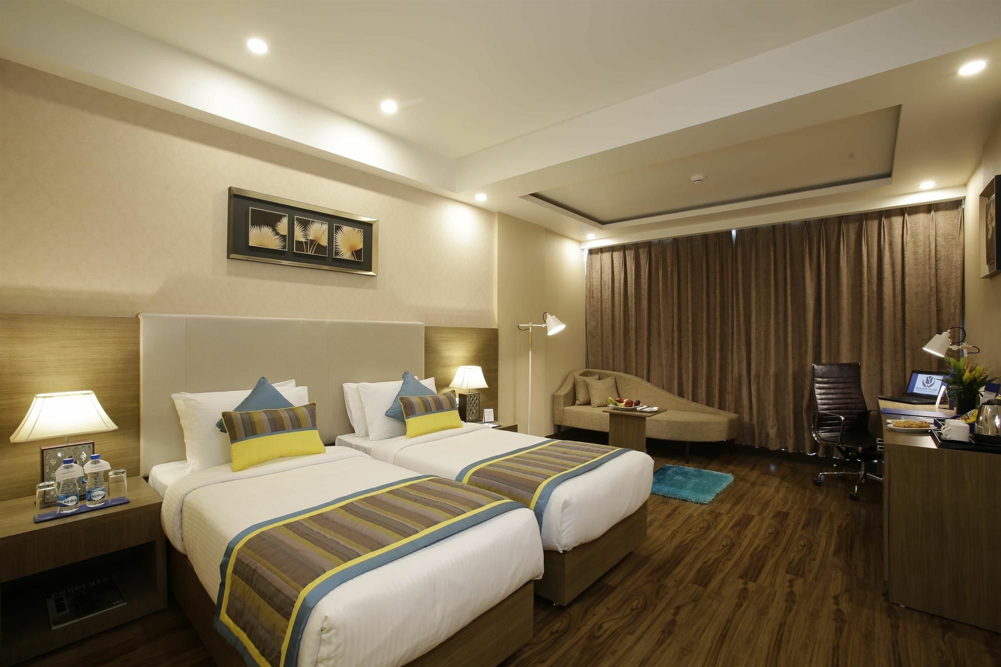 Golden Suites Gurgaon Inde Hotels Екстериор снимка