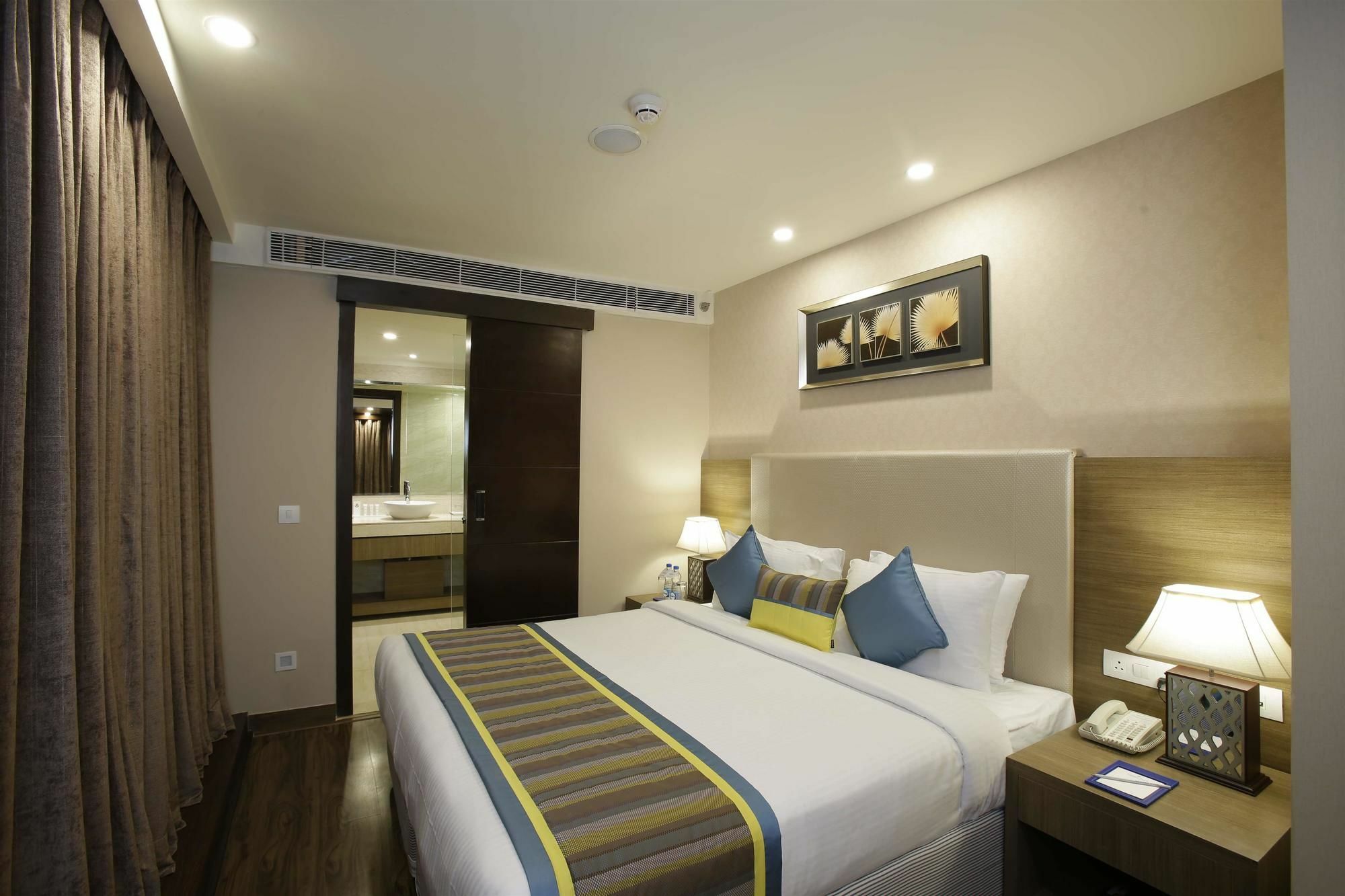 Golden Suites Gurgaon Inde Hotels Екстериор снимка